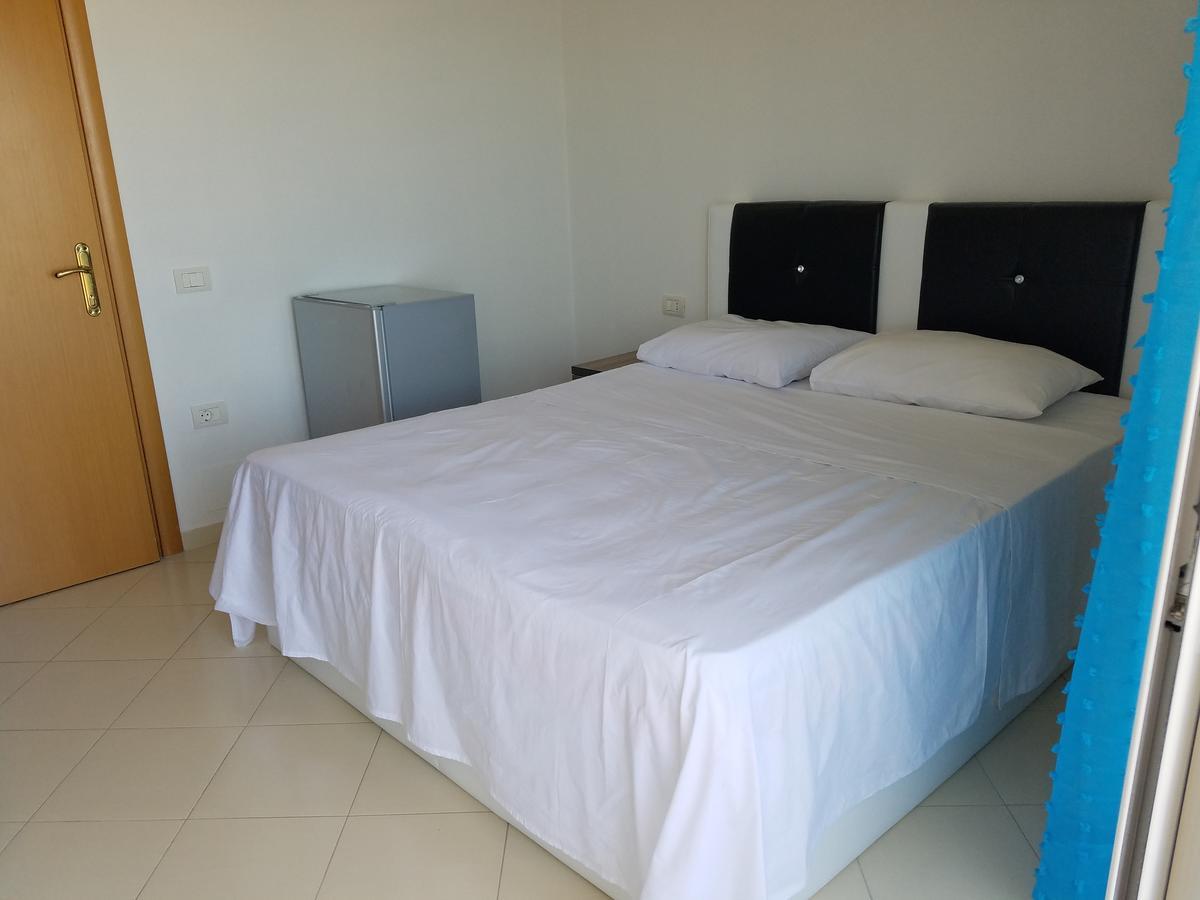 Sunset Hotel Roza Vlore Ngoại thất bức ảnh